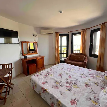 Windmill With Sea View Apartament