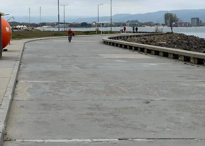 Windmill With Sea View *